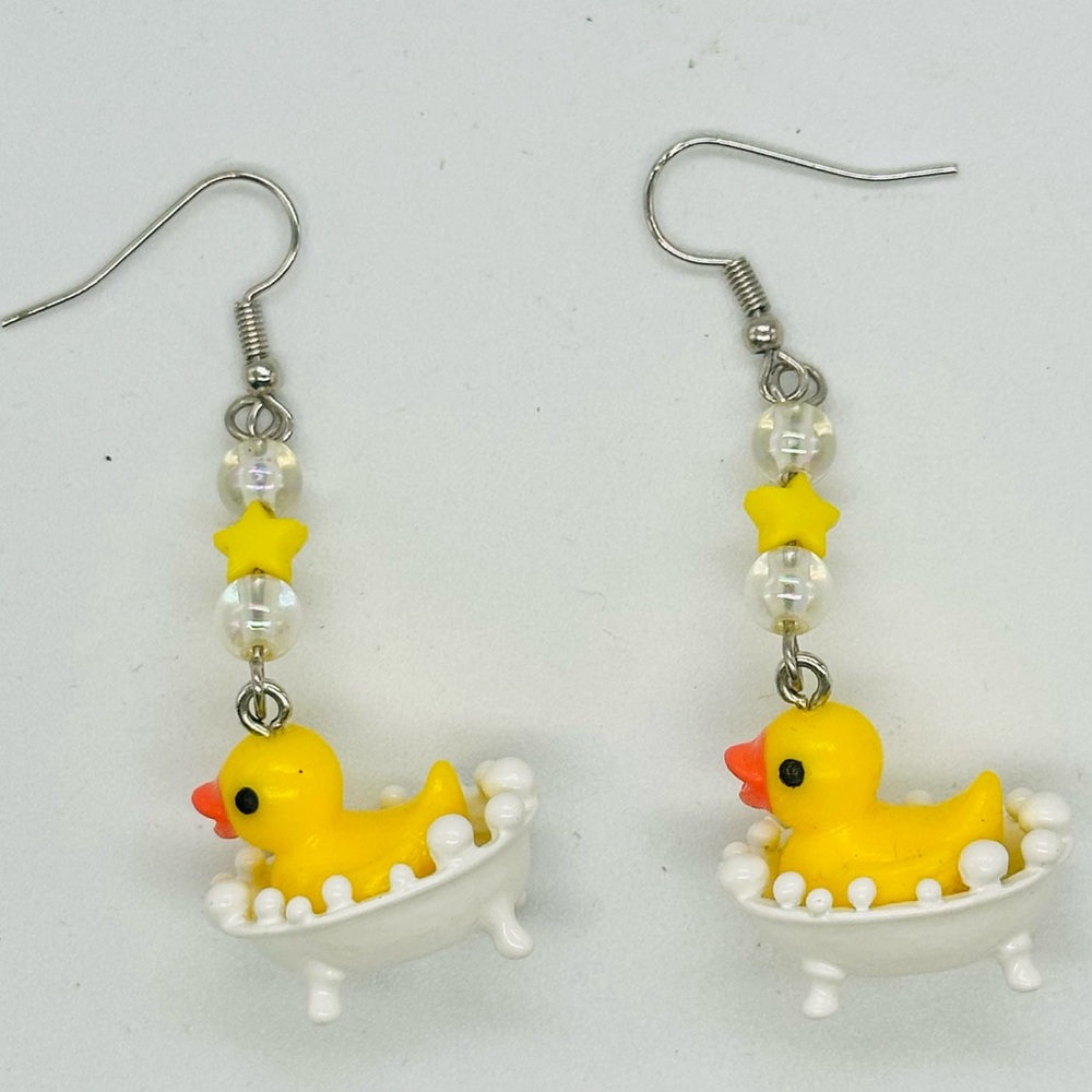 Hot Topic Rubber Duckie Bathtub Earrings Resin Hook Dangle
